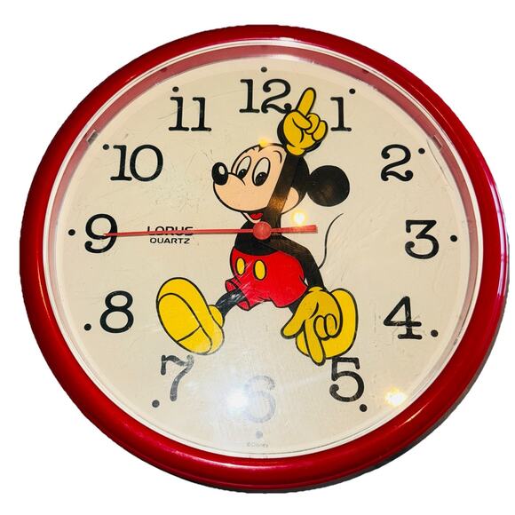 Vintage Walt Disney Mickey Mouse Moving Arms Wall Clock Lorus Quartz MadeInJapan - Picture 1 of 5